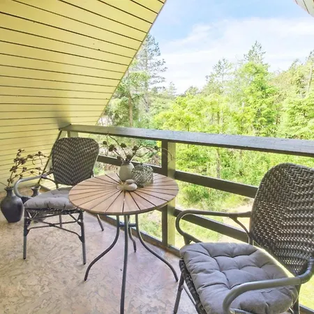 Vakantiehuis Kersta - 3-3km From The Sea By Interhome *